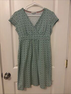 Boden Green Geometric V-Neck Midi Dress